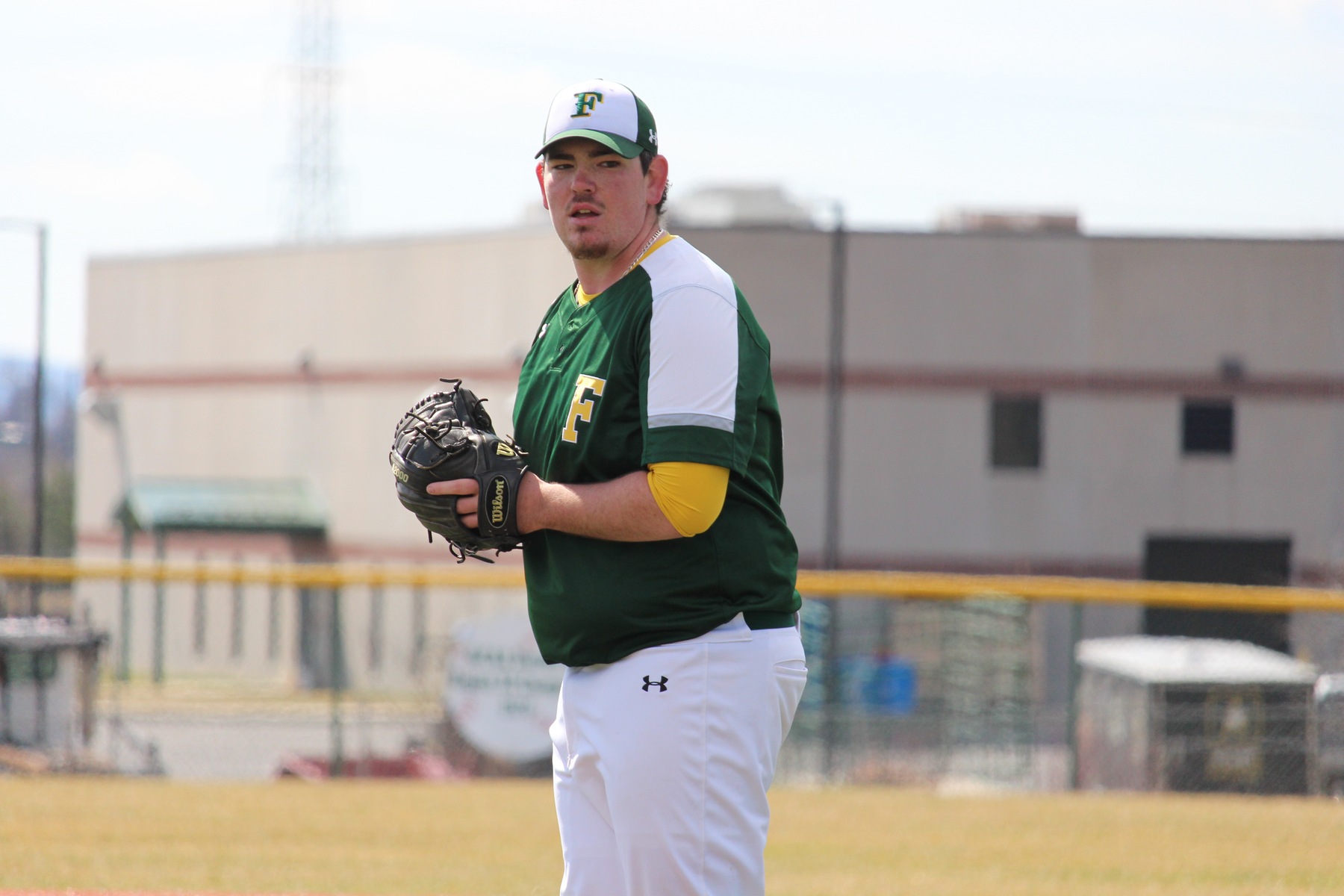 Baseball Sweeps Riverhawks; Locks Up One Of Two Top Seeds For Region XX DII Tourney