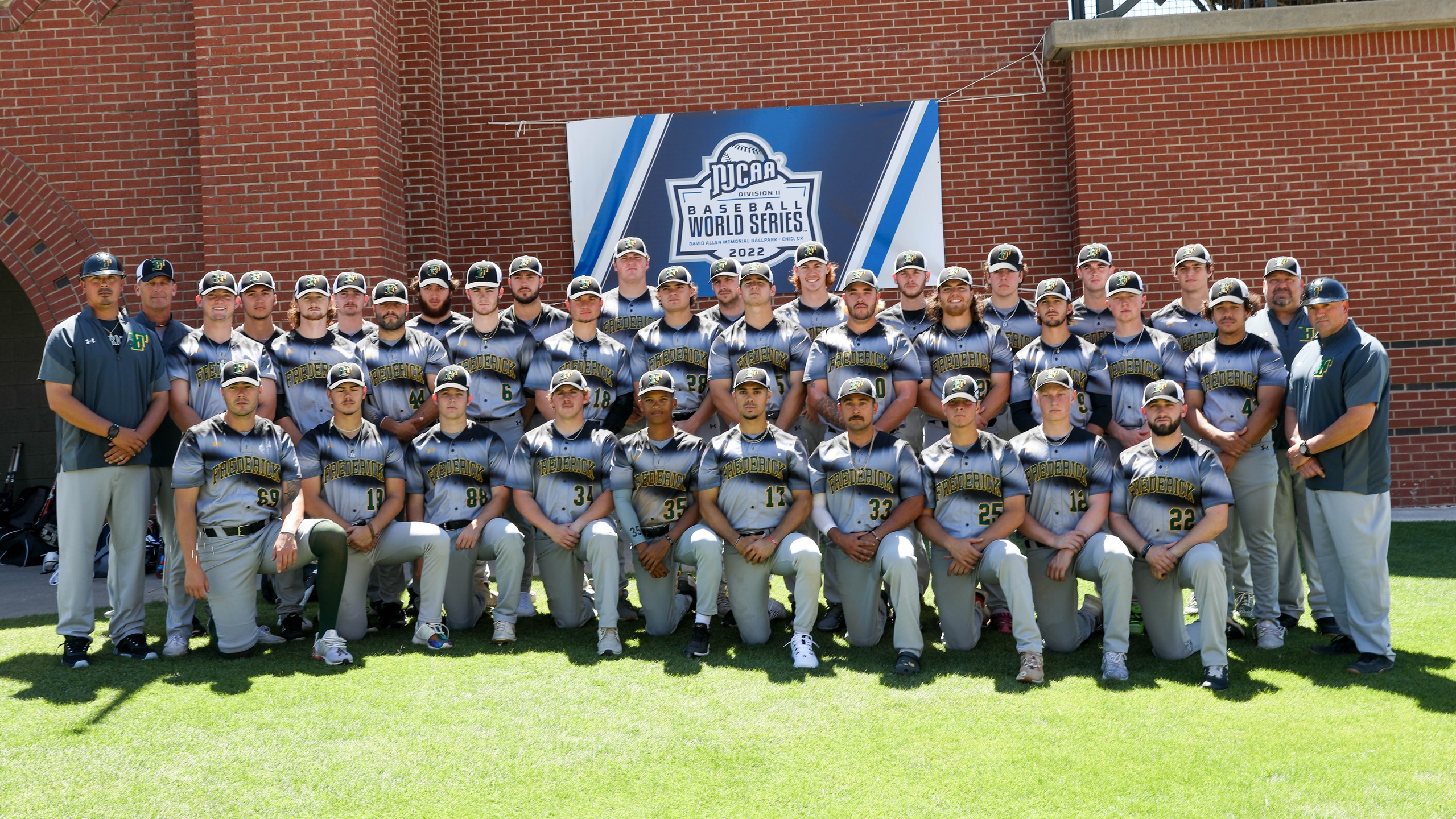 Baseball Concludes Season with NJCAA DII World Series Loss to Phoenix College