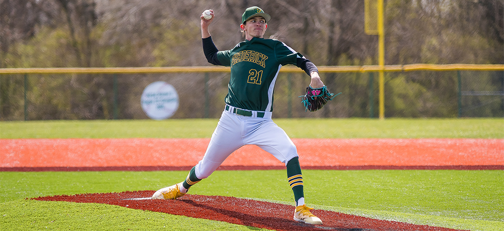 Cougars&nbsp;Sweep&nbsp;Knights to Clinch a&nbsp;First-Round&nbsp;Bye in Regional&nbsp;Tournament