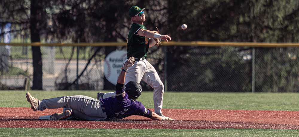 Cougars Surpass Gators, 11-0 and 12-8