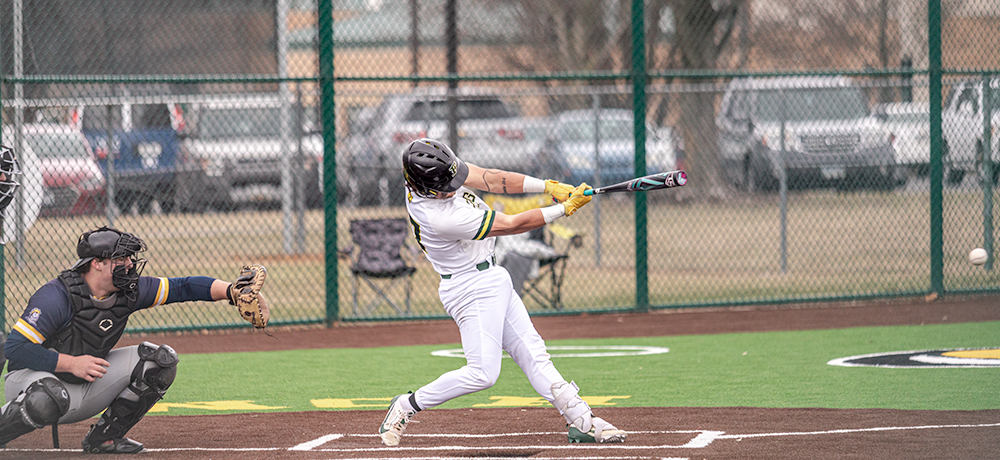 Cougars Sweep CCBC Essex, Extend Winning Streak