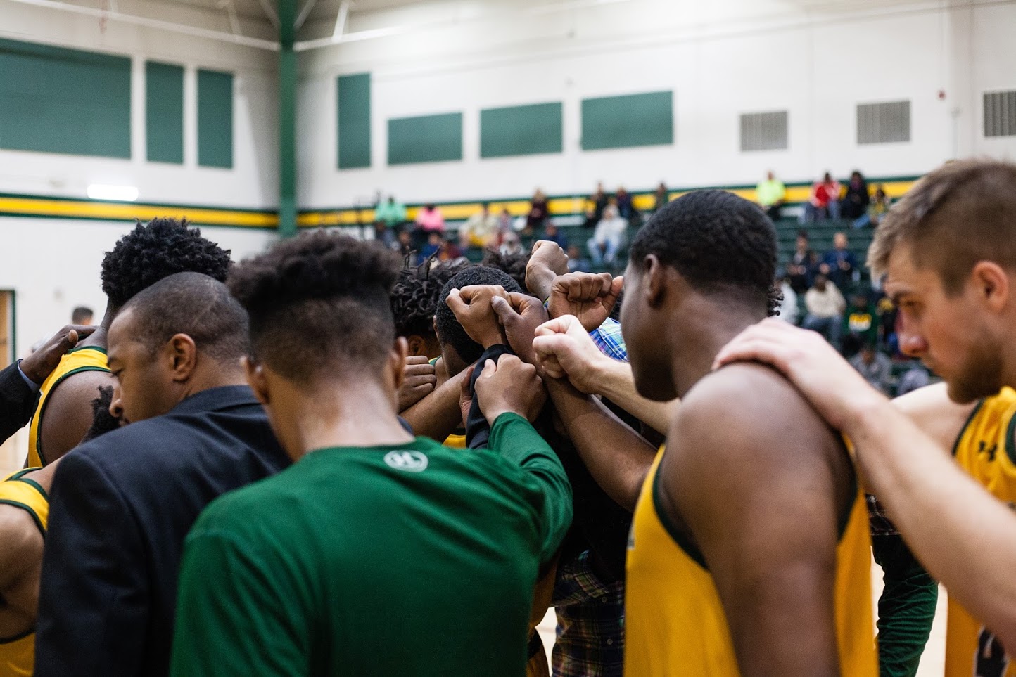 Garey, Gregory Lift Cougars To Victory Over GC