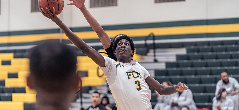 Cougars Can&rsquo;t Overcome Slow Start Dropping to Cardinals 79-69&nbsp;&nbsp;