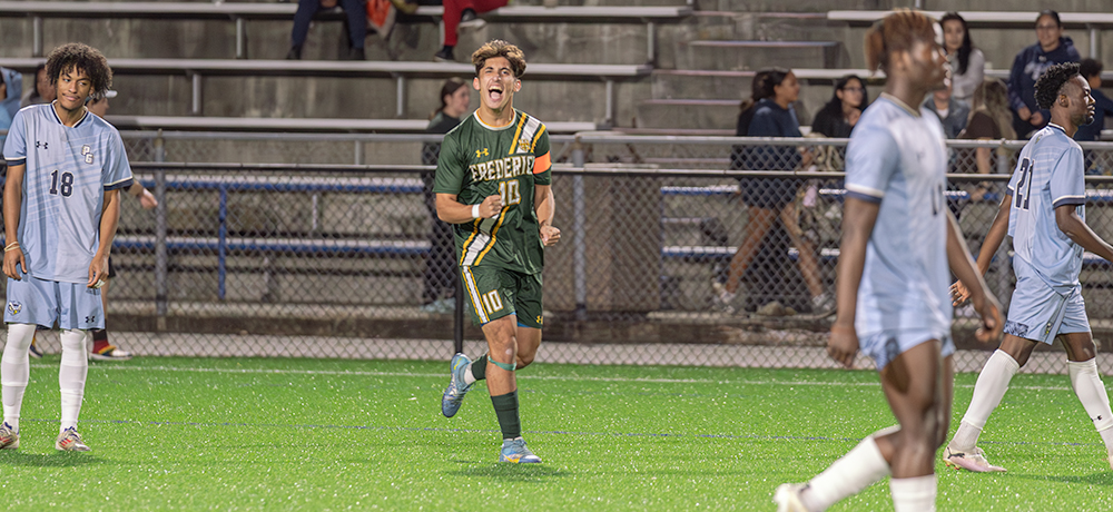 Cougars Claw Past Owls to Reach NJCAA Region 20 Final!