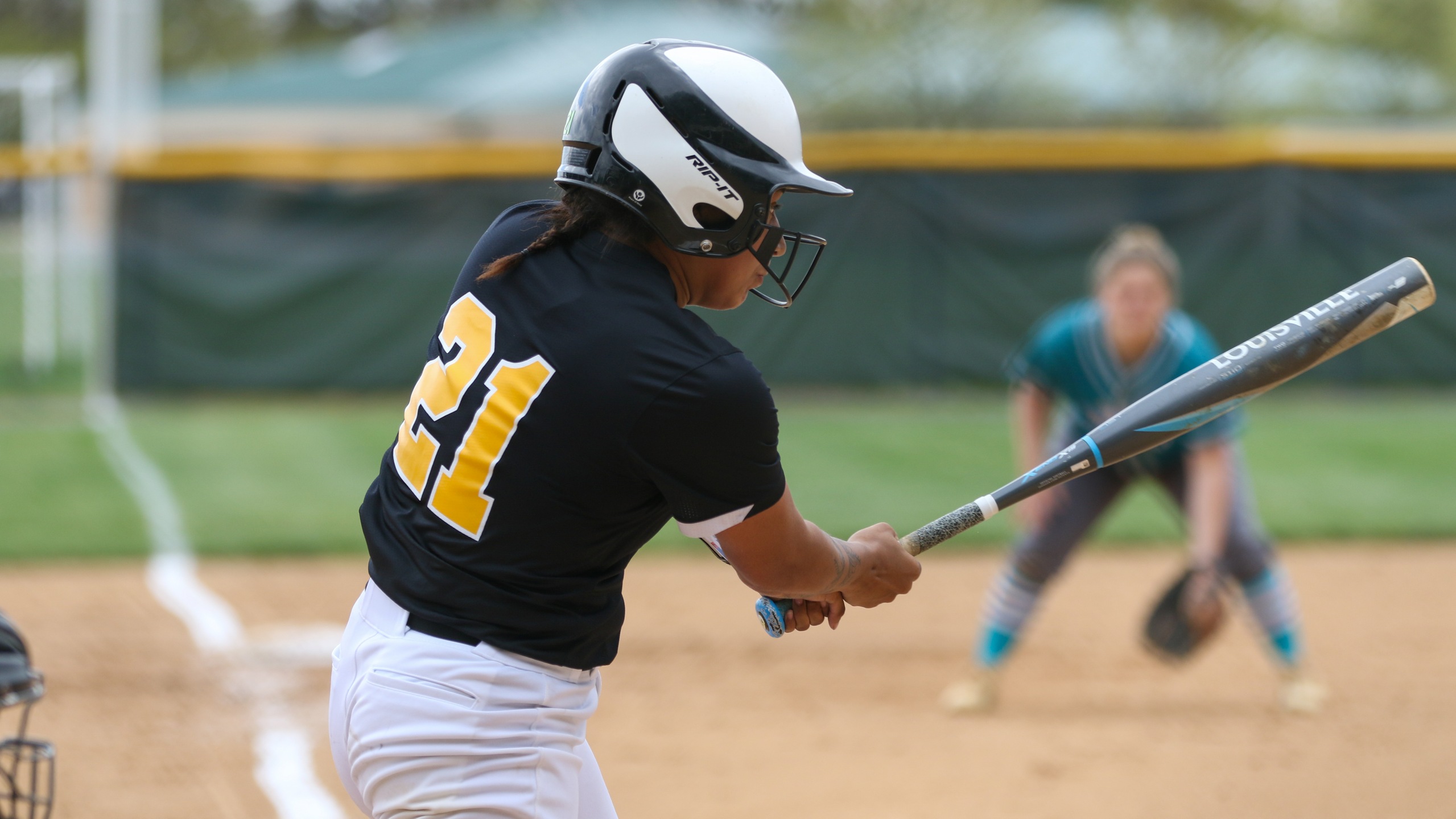 FCC Softball Seeking Interested Players