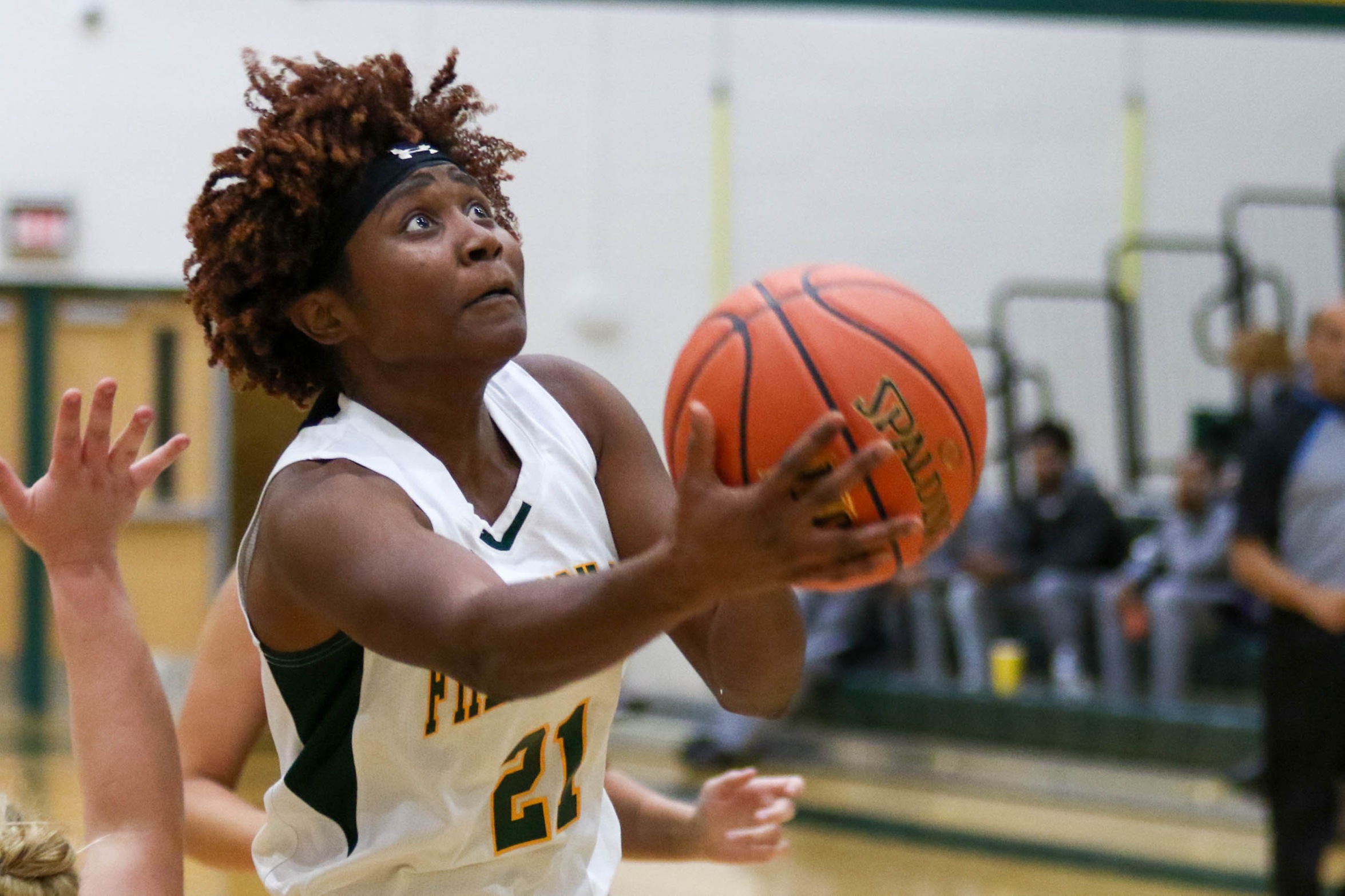 Women's Basketball drops nail-biter to Skipjacks, 65-61