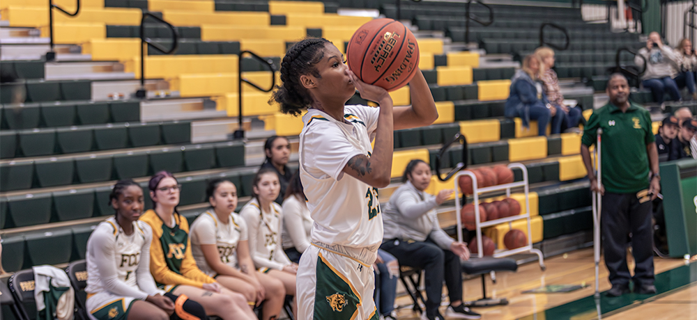 Cougars Extend Win Streak to Six with Victory Over Tri-C 64-52