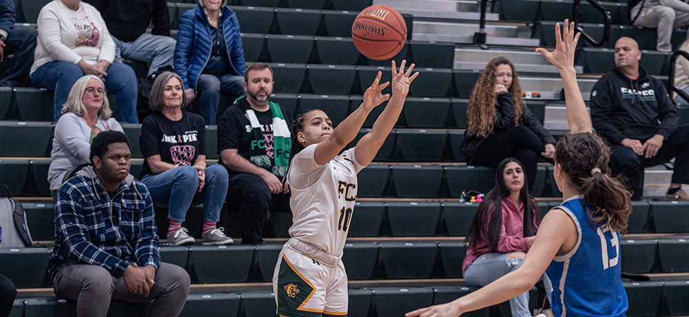 Cougars End Win-Streak with Loss to Christendom&nbsp;