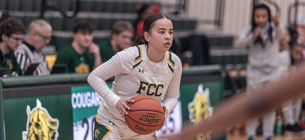 Cougars Lose to Cardinals in Home Matchup 72-40
